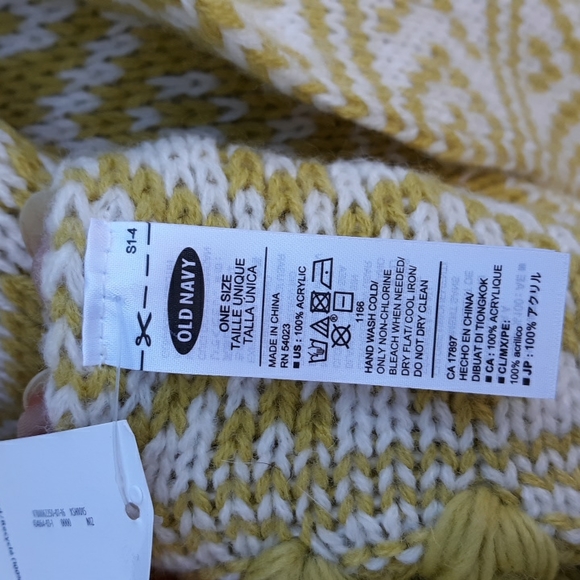 NWT OLD NAVY KNIT SCARF - Picture 4 of 9
